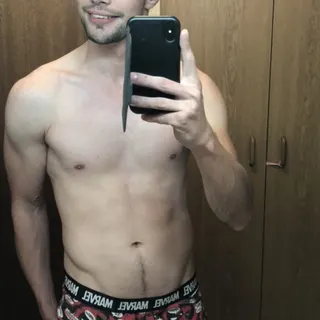 Profile photo of antonio8inches