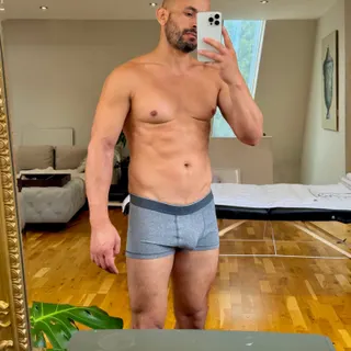 Profile photo of Dom Top Daddy