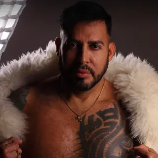 Profile photo of viktorromxxx