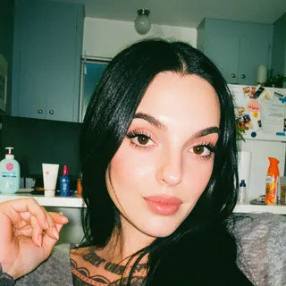 Profile photo of Violet