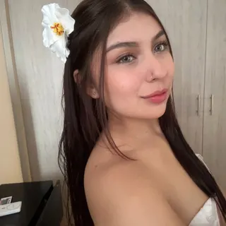 Profile photo of Aria Monroe🌟