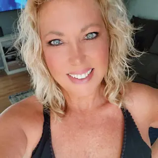 Profile photo of Farrah