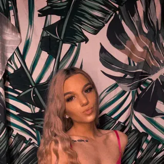 Profile photo of 𝓣𝓻𝓲𝓷𝓲𝓽𝔂