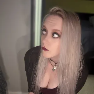 Profile photo of 🍑 Elliface 🍑