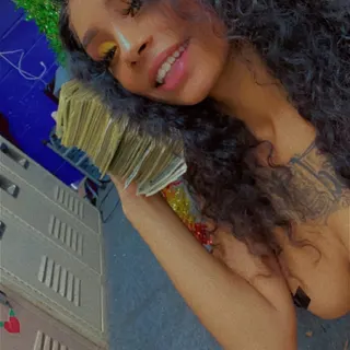 Profile photo of Yasmin