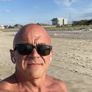 Profile photo of Ray Stone