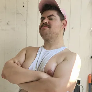 Profile photo of Huge Materia