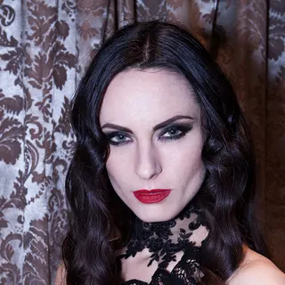 Profile photo of Mistress Firewolf