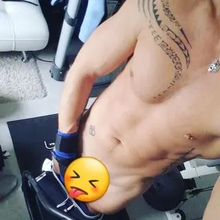 Profile photo of topgaymilitary