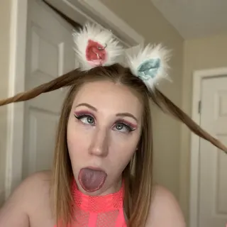 Profile photo of Kiana Rae