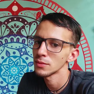Profile photo of Zeus Ruiz