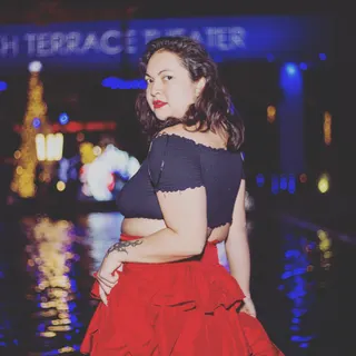 Profile photo of EROTICA WITH FLOWER CHYLD