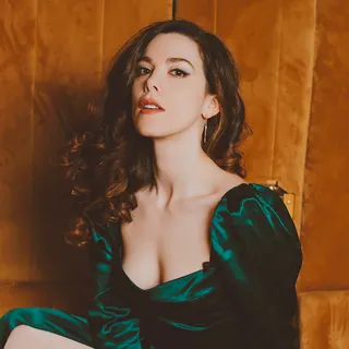 Profile photo of Nicole Vaunt
