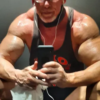 Profile photo of Mastersbodybuilder