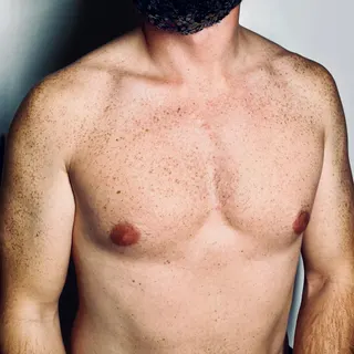 Profile photo of dee