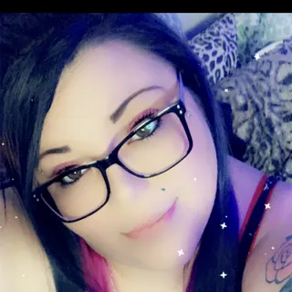 Profile photo of victoria smith