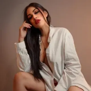 Profile photo of mila_hank_