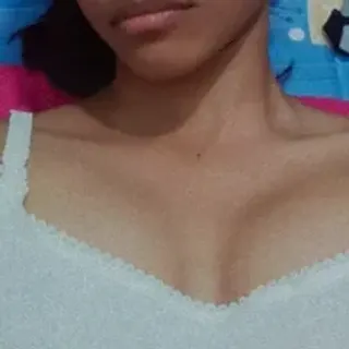 Profile photo of _leahlily