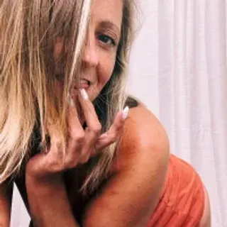 Profile photo of missferalfox