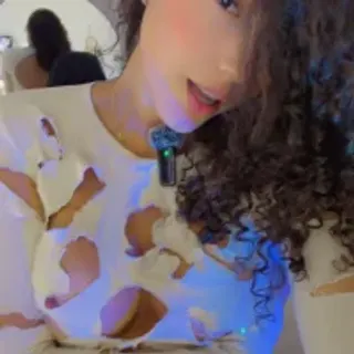 Profile photo of lia_tinez