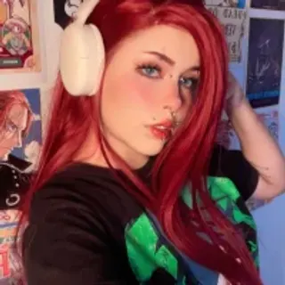 Profile photo of pixelkitty_