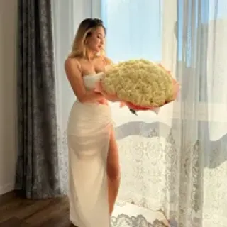 Profile photo of honeybunnyy_