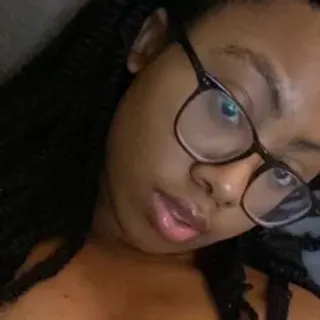 Profile photo of malinamaxx
