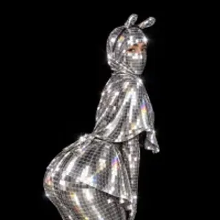 Profile photo of _zahiira_