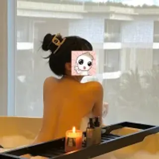Profile photo of _nhicute