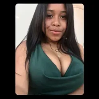 Profile photo of ashleyaurax