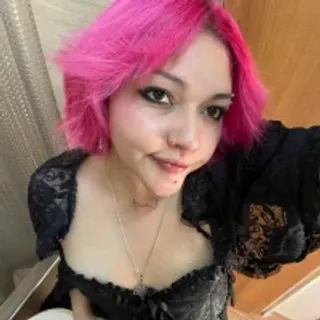 Profile photo of moon_velvet18