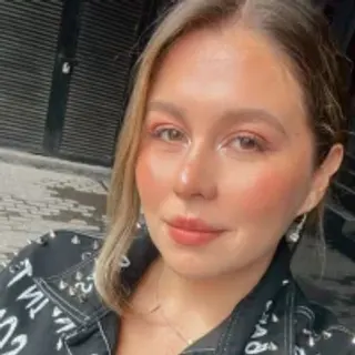 Profile photo of sarah_t1_