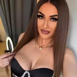 Profile photo of lisamoony