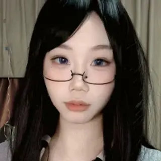 Profile photo of nicole_qaq