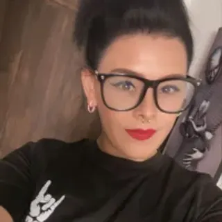 Profile photo of anahi_333