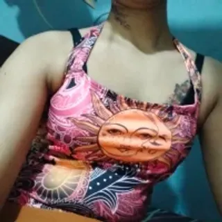 Profile photo of crush_queen-sn97