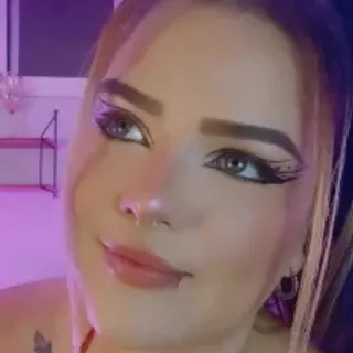 Profile photo of __meganmy
