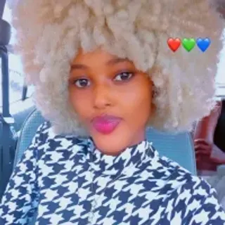 Profile photo of prettybunnyy