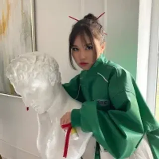 Profile photo of little-yena