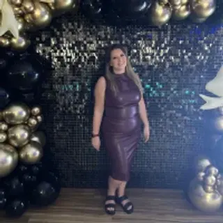 Profile photo of poppyshaw_