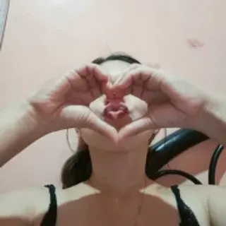Profile photo of mia_2022