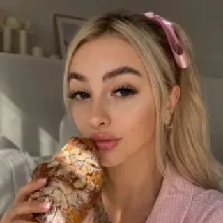 Profile photo of eva_vibe_