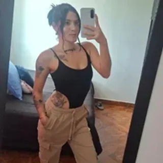 Profile photo of juanaaa_240