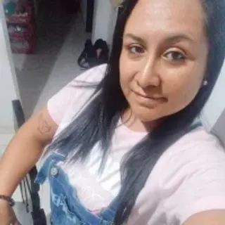 Profile photo of valen_valey
