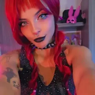 Profile photo of lila_bratzz