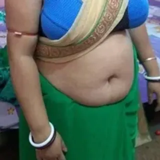 Profile photo of hot_indian_milf