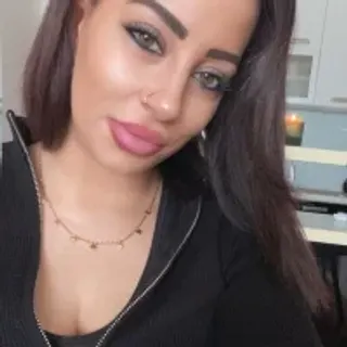 Profile photo of anaisfoxxy