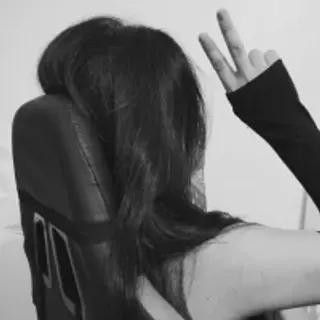 Profile photo of ur_lily