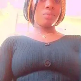 Profile photo of holy_baddie