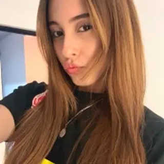Profile photo of alice_guerin_